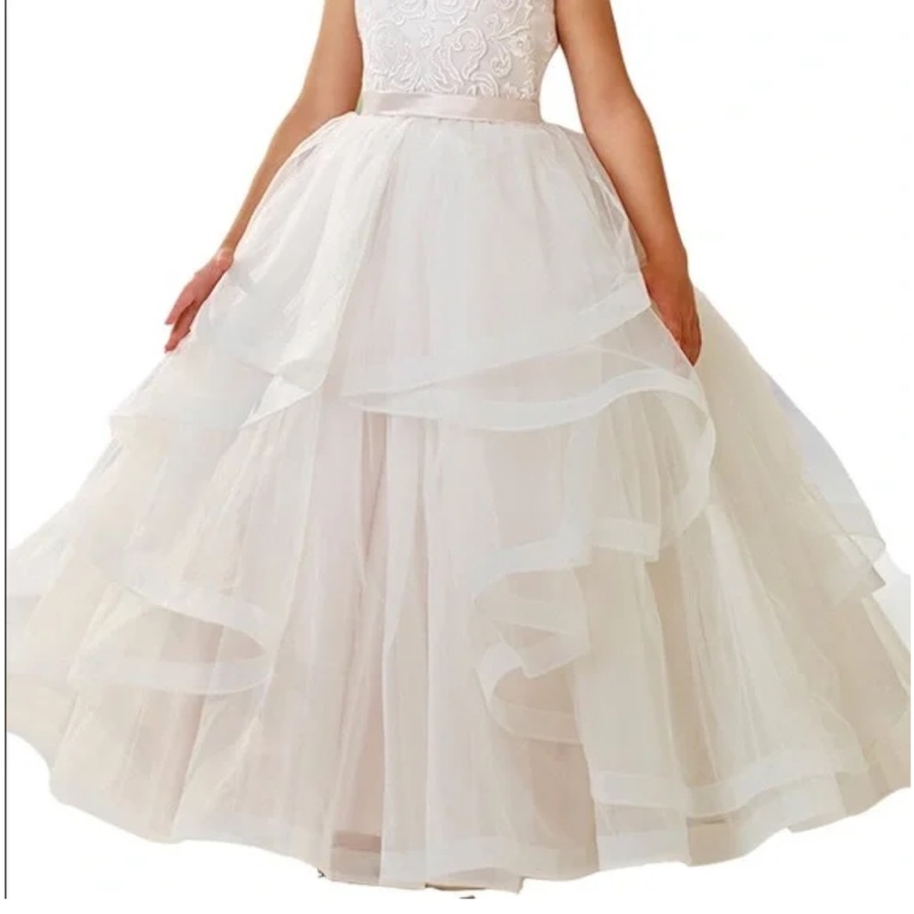 Joan calabrese girls white dress size 7
